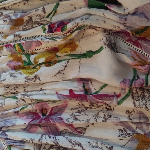 Anthropologie Nia Tunic Top Floral Medium - Picture 14 of 16